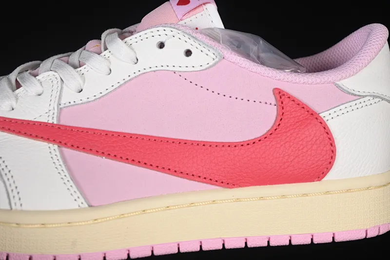 All categories Air Jordan Jordan series basketball shoes Air Jordan 1 Low pure original version Travis Scott x Air Jordan 1 Low OG AJ1 Joe 1 undercut low IQ7604-101
